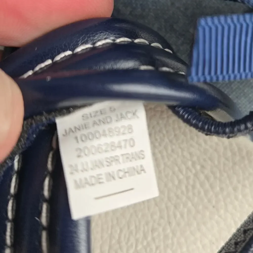 Janie and Jack Slip-On Cross Strap Pool Slide Sizes 5 and 6 Baby Strap